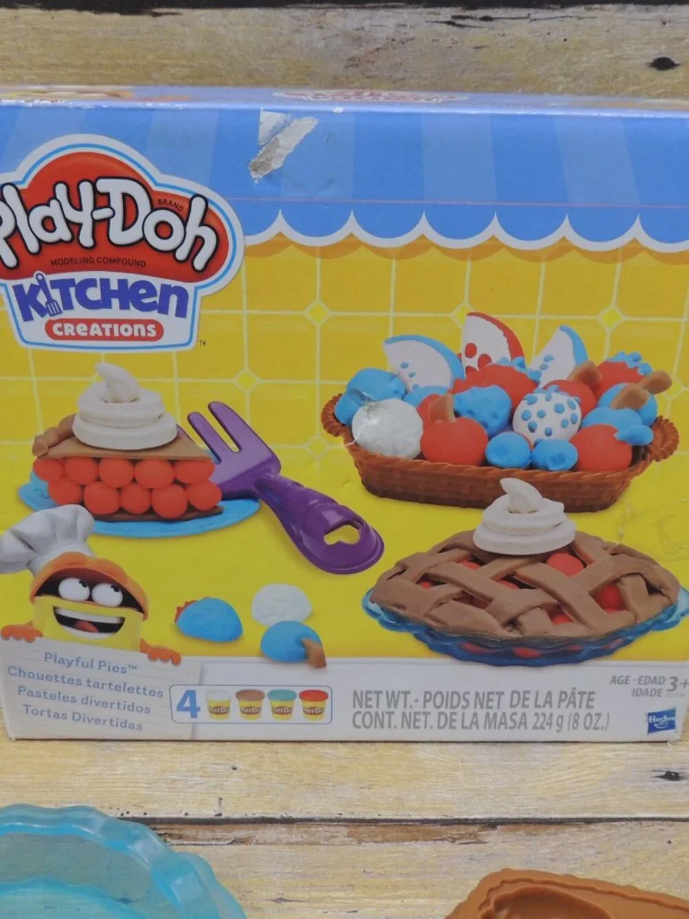 Play Doh Kitchen Creations Playful Pies Set